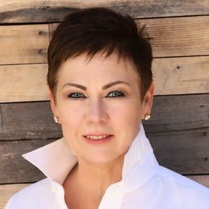 Meet your Posher, Shari